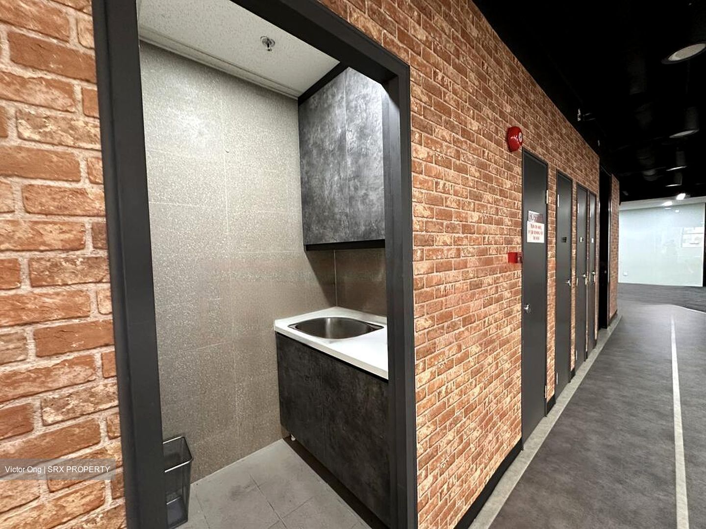 Abi Plaza (D2), Office #486356781